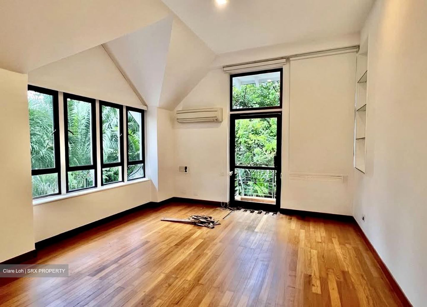 Ford Avenue (D10), Detached #575664231